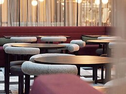 TRIBE Manchester Airport