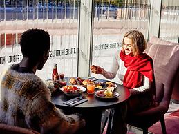 TRIBE Manchester Airport