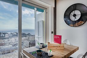 Stunning Seaview Apartment in Nervi by Wonderful Italy