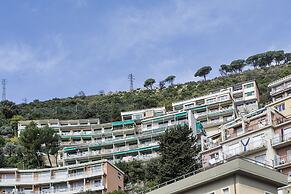 Stunning Seaview Apartment in Nervi by Wonderful Italy