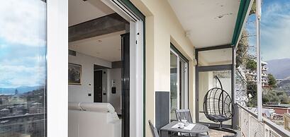 Stunning Seaview Apartment in Nervi by Wonderful Italy