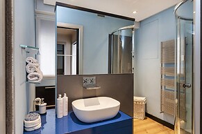 Stunning Seaview Apartment in Nervi by Wonderful Italy