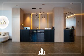 DREAM HOTEL SARANDA