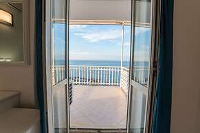 Perla Hotel