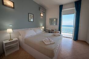 Perla Hotel