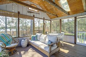 Dog-friendly Westover Cottage w/ River Access!