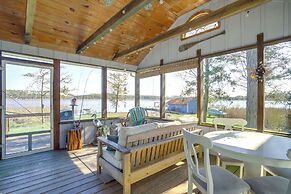 Dog-friendly Westover Cottage w/ River Access!