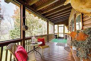 Peaceful Luray Cabin w/ Hot Tub, Deck & Fire Pit!