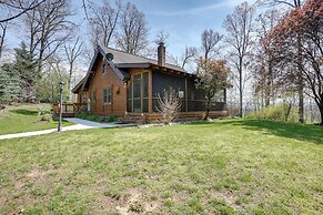 Peaceful Luray Cabin w/ Hot Tub, Deck & Fire Pit!
