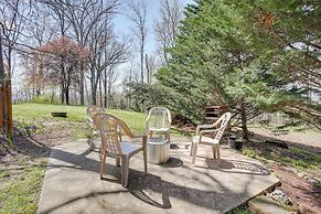 Peaceful Luray Cabin w/ Hot Tub, Deck & Fire Pit!