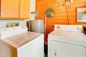 Peaceful Luray Cabin w/ Hot Tub, Deck & Fire Pit!