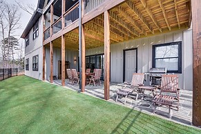 Lakefront Seneca Vacation Rental w/ Shared Dock!