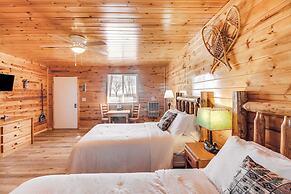 Dock Access: 'glowacki's Lodge' Lake Group Getaway