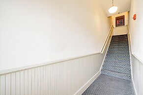 Modern Blaine Condo Rental < 1 Mi to Boat Harbor!