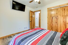 Castle Rock Lake Cabin: Water & Trail Access!