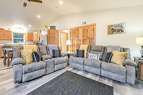 Castle Rock Lake Cabin: Water & Trail Access!