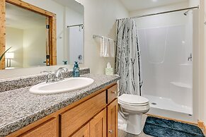 Castle Rock Lake Cabin: Water & Trail Access!