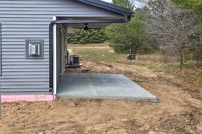 Castle Rock Lake Cabin: Water & Trail Access!