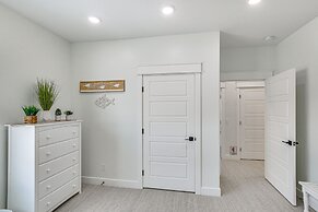 Modern & Spacious Garden City Home w/ Pool Access!