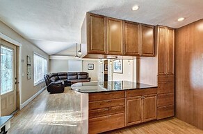 Beautifully Renovated 5 Bedroom with Guest House 5 Home by RedAwning