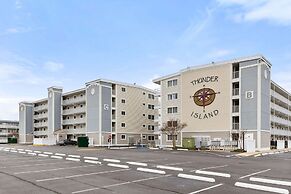 Thunder Island 133c 2 Bedroom Condo by RedAwning