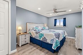 Thunder Island 133c 2 Bedroom Condo by RedAwning