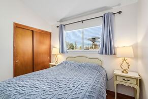 Kathy's Korner - Pet Friendy With Large Deck! 3 Bedroom Home