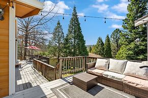 Kathy's Korner - Pet Friendy With Large Deck! 3 Bedroom Home