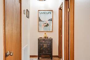 Kathy's Korner - Pet Friendy With Large Deck! 3 Bedroom Home