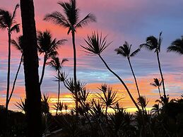 Kihei Akahi C202 2 Bedroom Condo by RedAwning