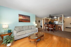 Kihei Akahi C202 2 Bedroom Condo by RedAwning