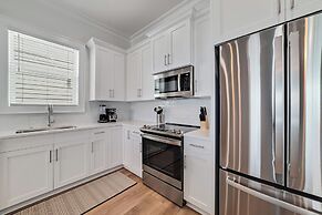 Beautiful 4 Bed, 4 Bath Home, Next to Pool & Beach