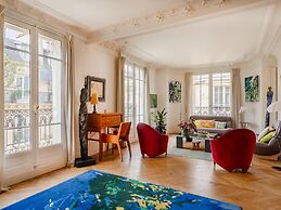 Paris Eugène Design Residence