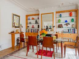 Paris Eugène Design Residence