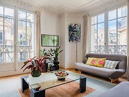 Paris Eugène Design Residence