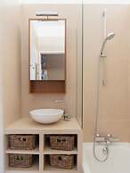 Paris Eugène Design Residence