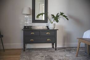 The Grand Hotel Robertson