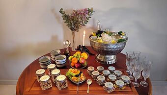 The Grand Hotel Robertson