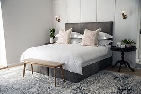 The Grand Hotel Robertson