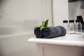 The Grand Hotel Robertson