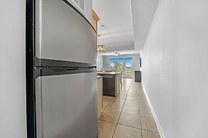 The Salty Fox with Pool