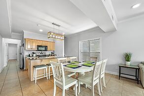 The Salty Fox with Pool