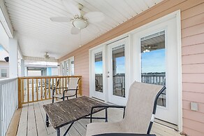 The Salty Fox with Pool