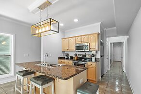 The Salty Fox with Pool