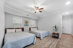 The Salty Fox with Pool