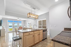 The Salty Fox with Pool