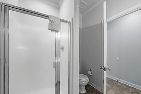 The Salty Fox with Pool