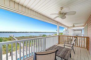 The Salty Fox with Pool