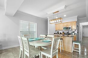 The Salty Fox with Pool