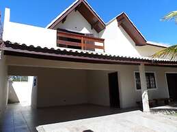 P003 Casa c 3 Dorm. Apenas 150m da Praia